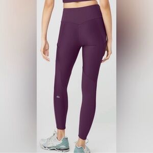 Alo Yoga Airlift Enchanted Leggings Plum Purple High-Waist Pockets Size Medium